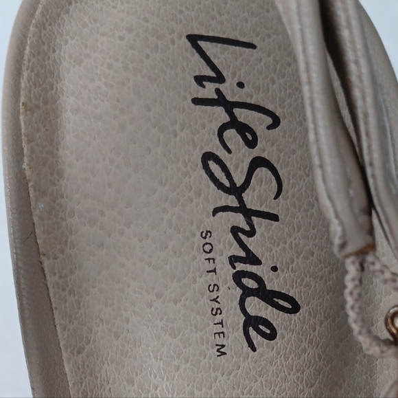 LIFE STRIDE TELLER SLINGBACK PUMP TENDER TAUPE, TAN PLATFORM HEELS. SIZE 8.5 W - Picture 13 of 15